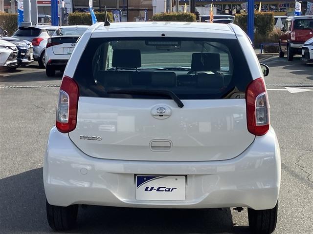 パッソ Ｘ　Ｌパッケージ　運転席エアバッグ　パワステ　オートエアコン　メモリナビ　バックカメラ　パワーウインドウ　ＡＢＳ　カーナビ　助手席エアバッグ（11枚目）