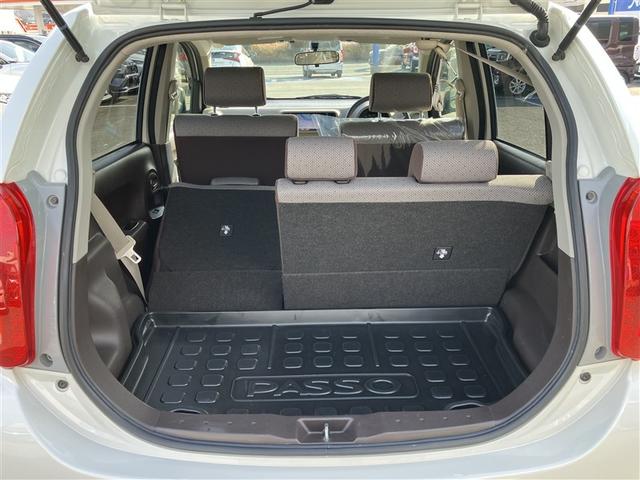 パッソ Ｘ　Ｌパッケージ　運転席エアバッグ　パワステ　オートエアコン　メモリナビ　バックカメラ　パワーウインドウ　ＡＢＳ　カーナビ　助手席エアバッグ（16枚目）