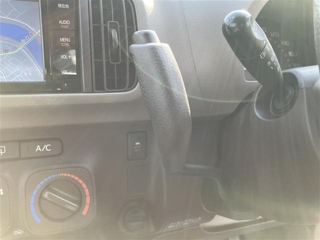 パッソ Ｘ　Ｌパッケージ　運転席エアバッグ　パワステ　オートエアコン　メモリナビ　バックカメラ　パワーウインドウ　ＡＢＳ　カーナビ　助手席エアバッグ（30枚目）