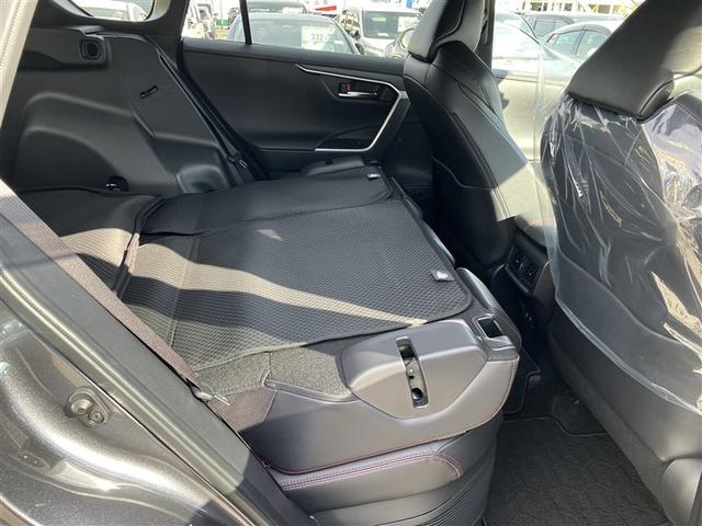 �Z�J���h�V�[�g��|������Ԃł���