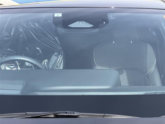 クラウンクロスオーバー Gアドバンスド LEDランプ フルオートエアコン ABS ETC 記録簿 エアバッグ 4WD ナビ メモリーナビ アルミホイール プリクラッシュブレーキ(7枚目)