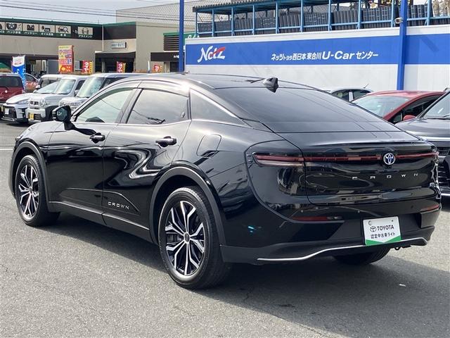 クラウンクロスオーバー Gアドバンスド LEDランプ フルオートエアコン ABS ETC 記録簿 エアバッグ 4WD ナビ メモリーナビ アルミホイール プリクラッシュブレーキ(12枚目)