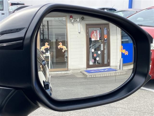 クラウンクロスオーバー Gアドバンスド LEDランプ フルオートエアコン ABS ETC 記録簿 エアバッグ 4WD ナビ メモリーナビ アルミホイール プリクラッシュブレーキ(18枚目)