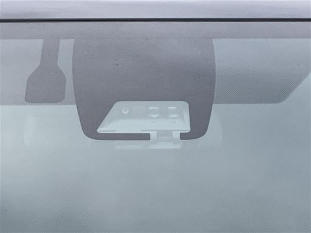 ヴォクシー ハイブリッドＺＳ　煌ＩＩＩ　衝突軽減ブレーキサポート　両電動ドア　ＡＢＳ　Ｂモニター　エアバッグ　アルミ　ナビ　ＥＴＣ　メモリーナビ　オートエアコン　助手席エアバッグ（6枚目）