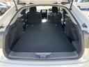 リアシートを倒すと大容量のラゲッジスペースができます！本当に重宝しますよ。たくさん荷物を詰めて便利です。是非、お試しください！