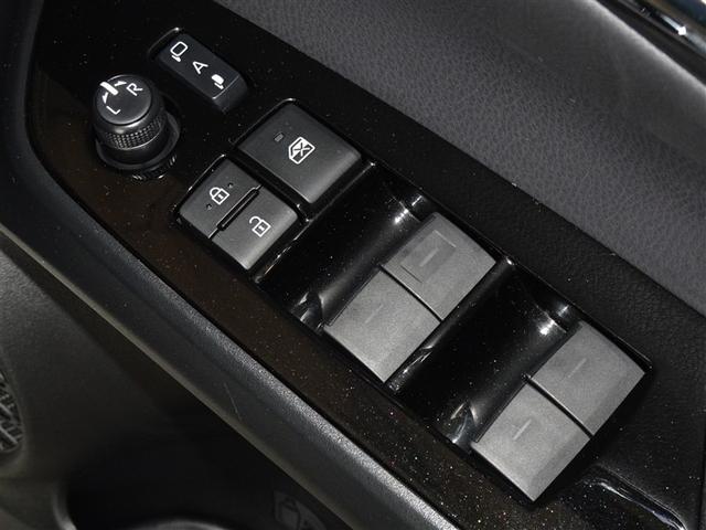 プリウス Ａ　衝突被害軽減システム　メモリーナビ　フルセグ　バックカメラ　ＥＴＣ　ＬＥＤヘッドランプ　寒冷地　スマートキー（17枚目）
