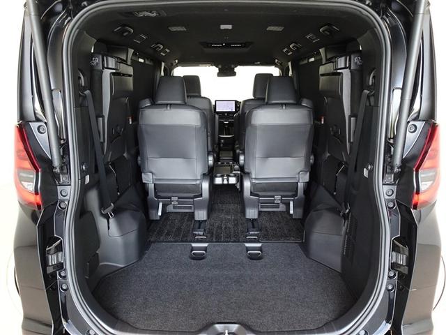 ノア Ｓ－Ｚ　衝突被害軽減システム　メモリーナビ　フルセグ　バックカメラ　ＥＴＣ　両側電動スライド　フルエアロ　３列シート　ＬＥＤヘッドランプ　スマートキー　乗車定員７人（22枚目）