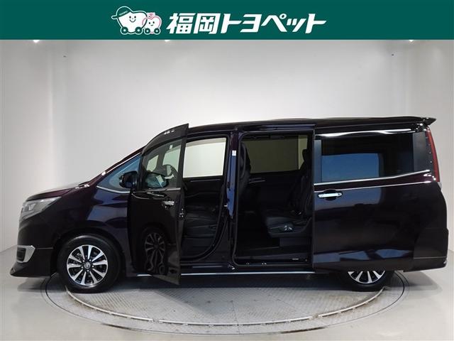 エスクァイア ハイブリッドＧｉ　衝突被害軽減システム　メモリーナビ　フルセグ　後席モニター　バックカメラ　ＥＴＣ　両側電動スライド　フルエアロ　３列シート　ＬＥＤヘッドランプ　スマートキー　乗車定員７人（17枚目）