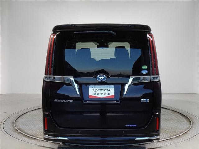 エスクァイア ハイブリッドＧｉ　衝突被害軽減システム　メモリーナビ　フルセグ　後席モニター　バックカメラ　ＥＴＣ　両側電動スライド　フルエアロ　３列シート　ＬＥＤヘッドランプ　スマートキー　乗車定員７人（23枚目）