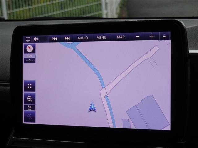 シエンタ ハイブリッド　Ｇ　セーフティーエディションＩＩ　衝突被害軽減システム　メモリーナビ　フルセグ　バックカメラ　ＥＴＣ　両側電動スライド　３列シート　ＬＥＤヘッドランプ　スマートキー　乗車定員７人（6枚目）