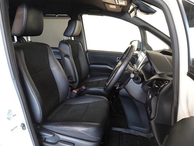 ノア Ｓｉ　ダブルバイビー　衝突被害軽減システム　メモリーナビ　フルセグ　後席モニター　バックカメラ　ＥＴＣ　両側電動スライド　３列シート　ＬＥＤヘッドランプ　スマートキー　乗車定員７人（4枚目）