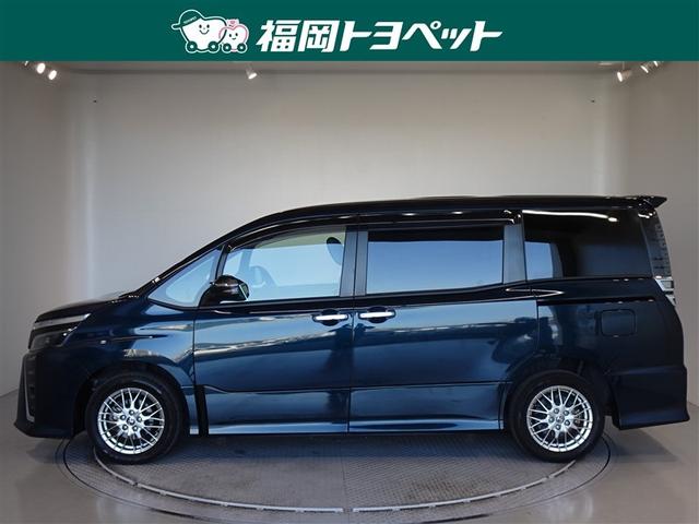 ヴォクシー ハイブリッドZS 煌III 衝突被害軽減システム メモリーナビ フルセグ バックカメラ ETC 両側電動スライド 3列シート LEDヘッドランプ 寒冷地 スマートキー 乗車定員7人(2枚目)