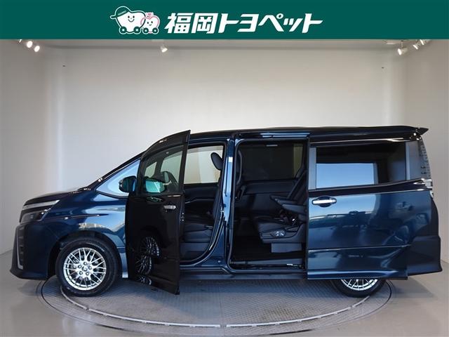 ヴォクシー ハイブリッドZS 煌III 衝突被害軽減システム メモリーナビ フルセグ バックカメラ ETC 両側電動スライド 3列シート LEDヘッドランプ 寒冷地 スマートキー 乗車定員7人(17枚目)