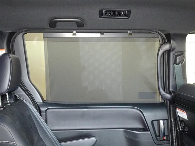 ヴォクシー ハイブリッドZS 煌III 衝突被害軽減システム メモリーナビ フルセグ バックカメラ ETC 両側電動スライド 3列シート LEDヘッドランプ 寒冷地 スマートキー 乗車定員7人(20枚目)