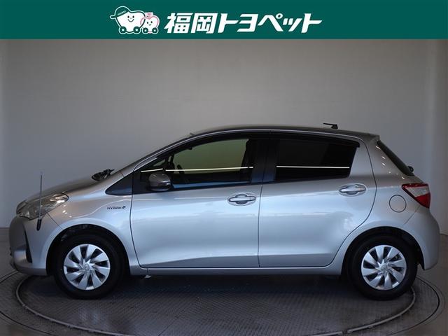 ヴィッツ ハイブリッドF 衝突被害軽減システム メモリーナビ フルセグ バックカメラ ETC ドラレコ スマートキー(2枚目)