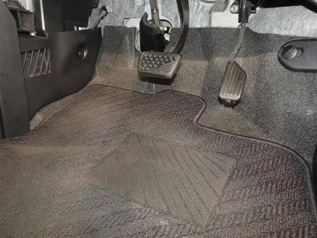 ルーミー カスタムＧ　衝突被害軽減システム　メモリーナビ　フルセグ　バックカメラ　両側電動スライド　ＬＥＤヘッドランプ　スマートキー（11枚目）