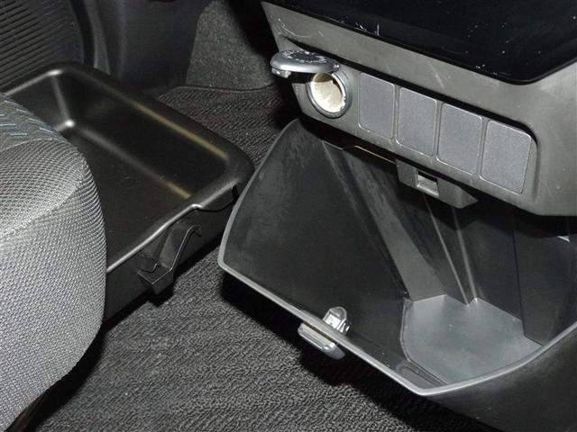 ルーミー カスタムＧ　衝突被害軽減システム　メモリーナビ　フルセグ　バックカメラ　両側電動スライド　ＬＥＤヘッドランプ　スマートキー（14枚目）