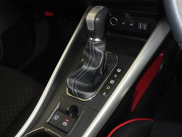 ライズ Ｚ　衝突被害軽減システム　フルセグ　バックカメラ　ＥＴＣ　ＬＥＤヘッドランプ　スマートキー（16枚目）