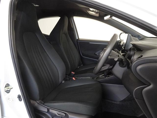 ヤリス ハイブリッドＧ　衝突被害軽減システム　フルセグ　バックカメラ　ＥＴＣ　ドラレコ　フルエアロ　ＬＥＤヘッドランプ　スマートキー（4枚目）