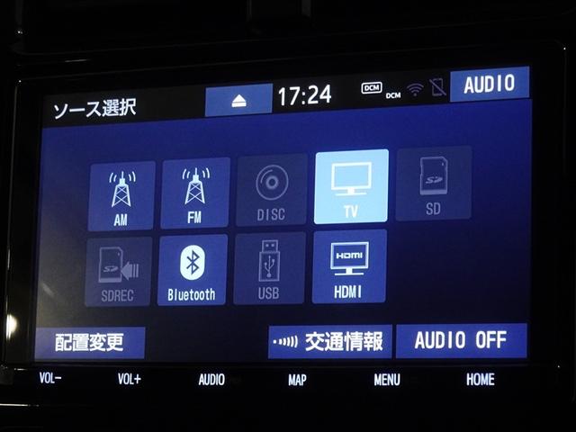 プリウス Ａ　衝突被害軽減システム　メモリーナビ　フルセグ　バックカメラ　ＥＴＣ　ドラレコ　ＬＥＤヘッドランプ　スマートキー（8枚目）