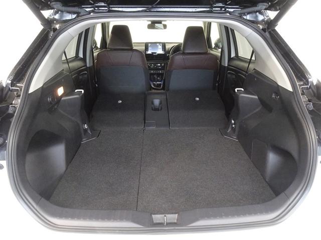 ヤリスクロス Ｚ　衝突被害軽減システム　バックカメラ　ＥＴＣ　ＬＥＤヘッドランプ　スマートキー（20枚目）