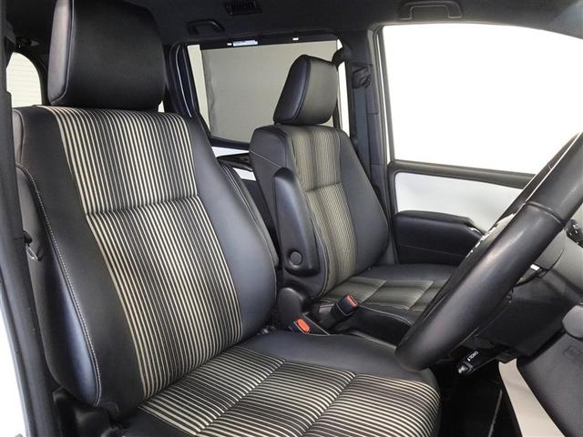 ノア Ｓｉ　ダブルバイビーＩＩ　衝突被害軽減システム　メモリーナビ　フルセグ　後席モニター　バックカメラ　ＥＴＣ　両側電動スライド　３列シート　ＬＥＤヘッドランプ　スマートキー　乗車定員７人（4枚目）