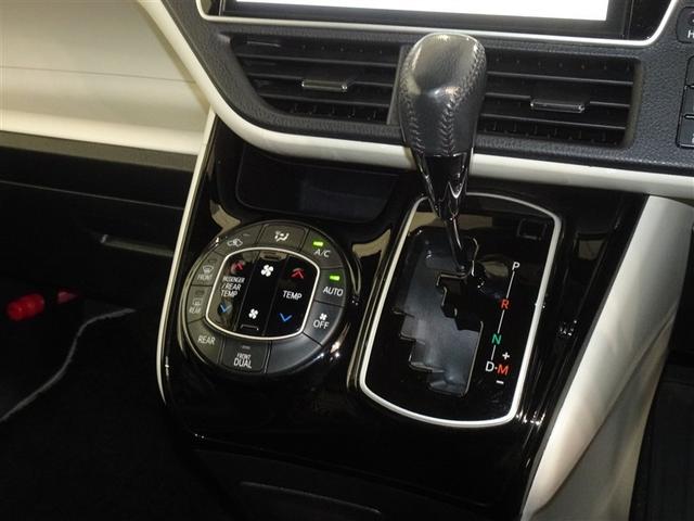 ノア Ｓｉ　ダブルバイビーＩＩ　衝突被害軽減システム　メモリーナビ　フルセグ　後席モニター　バックカメラ　ＥＴＣ　両側電動スライド　３列シート　ＬＥＤヘッドランプ　スマートキー　乗車定員７人（11枚目）