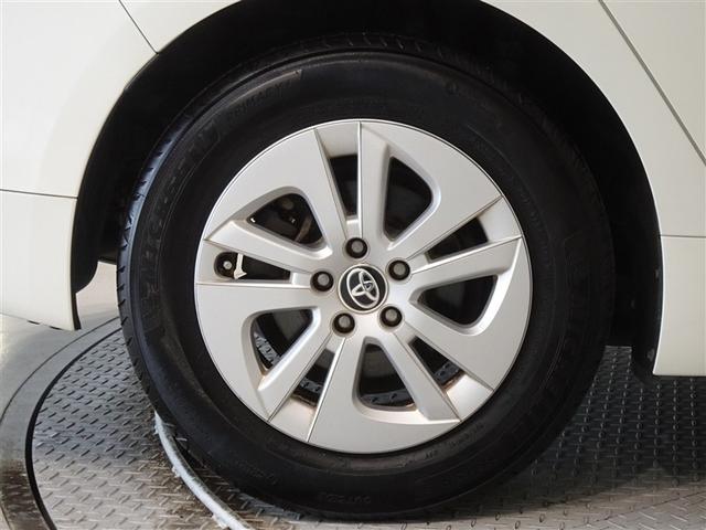 プリウス S 衝突被害軽減システム メモリーナビ フルセグ バックカメラ ETC LEDヘッドランプ スマートキー(22枚目)