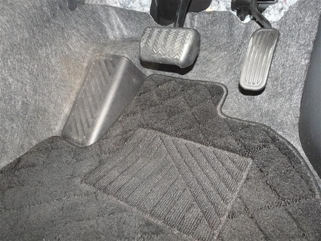 ヤリス G 衝突被害軽減システム バックカメラ ETC スマートキー(10枚目)