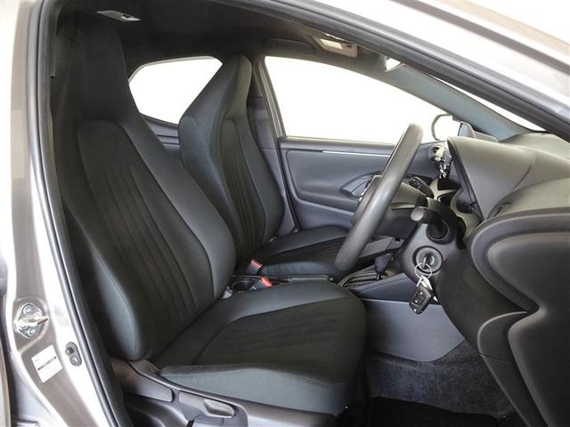 ヤリス ハイブリッドＸ　衝突被害軽減システム　フルセグ　ＥＴＣ（4枚目）