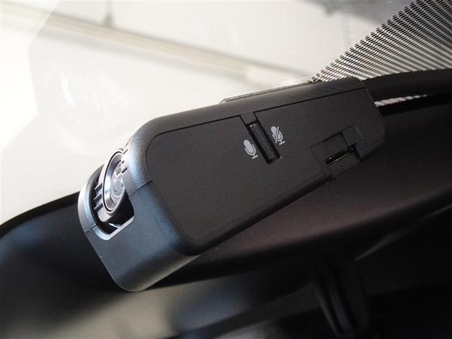 �h���C�u���R�[�_�[�𑕔����Ă܂��B�������̎��̏󋵏؋��ɁA�y�������s�̋L�^�Ƃ��Ă��d�󂵂܂��B