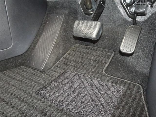 �������A�t���A�}�b�g���A���������򂵂Ă���܂��B