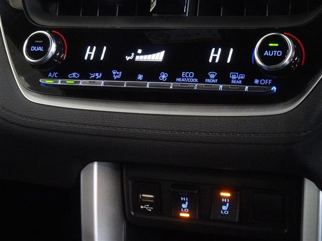 ���E�Ɨ��ŉ��x�R���g���[�����ł���I�[�g�G�A�R���𑕔����Ă��܂��B�V�[�g�q�[�^�[���������Ă��܂��B