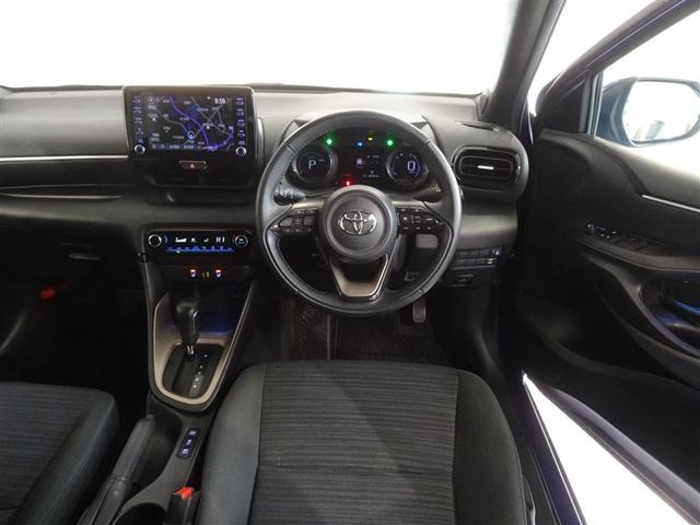 ヤリス ハイブリッドＺ　衝突被害軽減システム　メモリーナビ　フルセグ　バックカメラ　ＥＴＣ　ＬＥＤヘッドランプ　スマートキー（5枚目）