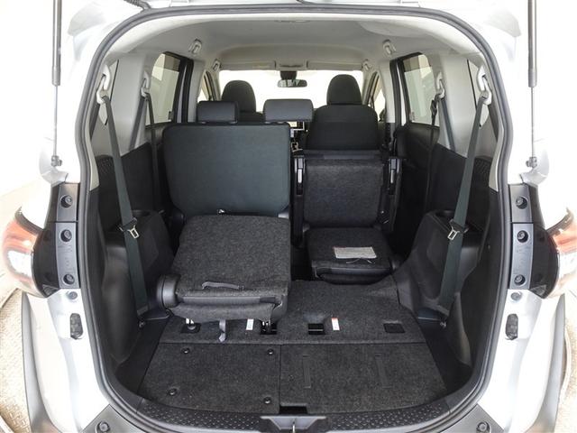 シエンタ ハイブリッドＧ　衝突被害軽減システム　メモリーナビ　フルセグ　バックカメラ　ＥＴＣ　両側電動スライド　３列シート　ＬＥＤヘッドランプ　寒冷地　スマートキー　乗車定員７人（19枚目）