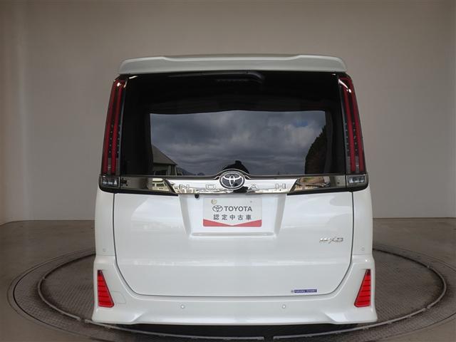 ノア Ｓｉ　ダブルバイビーＩＩＩ　衝突被害軽減システム　メモリーナビ　フルセグ　後席モニター　バックカメラ　ＥＴＣ　両側電動スライド　３列シート　ＬＥＤヘッドランプ　スマートキー　乗車定員７人（20枚目）