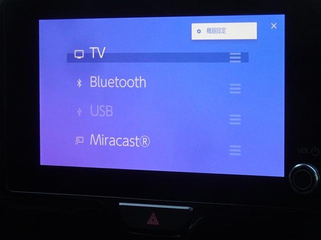 �u���[�g�D�[�X�𓋍ڂ��Ă��܂��A�X�}�z�ƘA��������Ɖ��y�����y���ނ��Ƃ��ł��܂��B