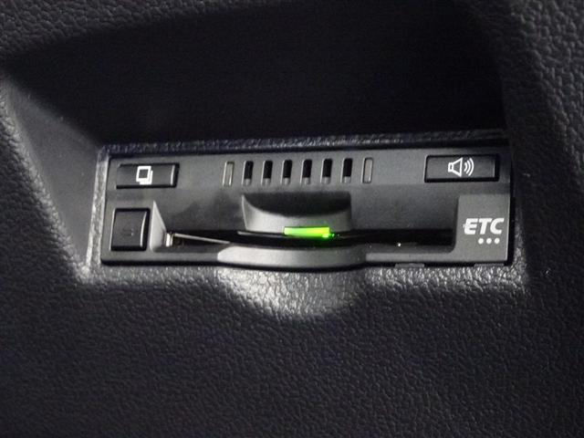 プリウス Ａツーリングセレクション　衝突被害軽減システム　メモリーナビ　フルセグ　バックカメラ　ＥＴＣ　ドラレコ　ＬＥＤヘッドランプ　スマートキー（16枚目）