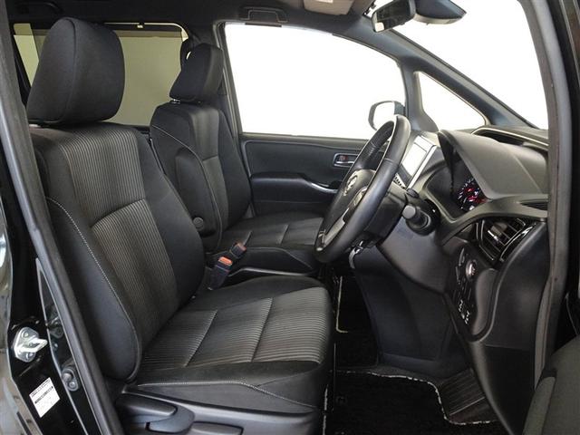 ヴォクシー ＺＳ　煌ＩＩ　衝突被害軽減システム　メモリーナビ　フルセグ　バックカメラ　ＥＴＣ　ドラレコ　両側電動スライド　３列シート　ＬＥＤヘッドランプ　スマートキー　乗車定員７人（4枚目）