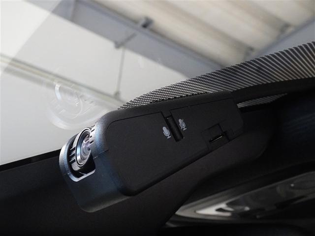 ヴォクシー ＺＳ　煌ＩＩ　衝突被害軽減システム　メモリーナビ　フルセグ　バックカメラ　ＥＴＣ　ドラレコ　両側電動スライド　３列シート　ＬＥＤヘッドランプ　スマートキー　乗車定員７人（15枚目）