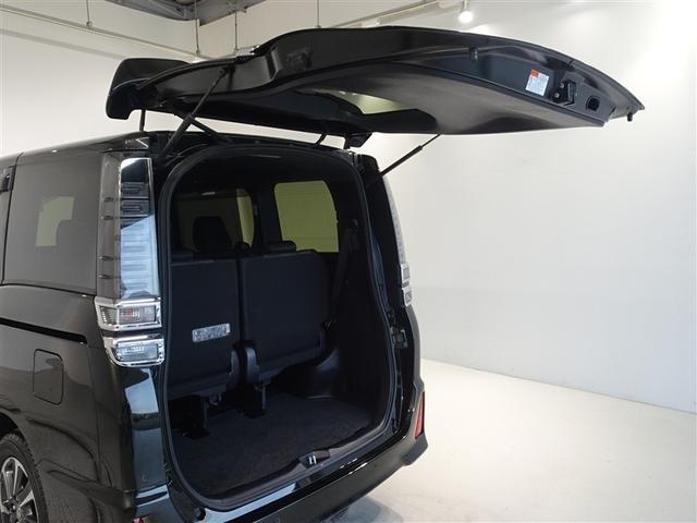 ヴォクシー ＺＳ　煌ＩＩ　衝突被害軽減システム　メモリーナビ　フルセグ　バックカメラ　ＥＴＣ　ドラレコ　両側電動スライド　３列シート　ＬＥＤヘッドランプ　スマートキー　乗車定員７人（23枚目）