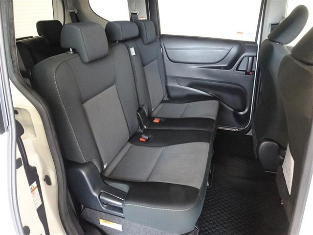 シエンタ ハイブリッド　Ｇ　セーフティーエディション　衝突被害軽減システム　メモリーナビ　フルセグ　バックカメラ　ＥＴＣ　両側電動スライド　３列シート　ＬＥＤヘッドランプ　スマートキー　乗車定員７人（18枚目）