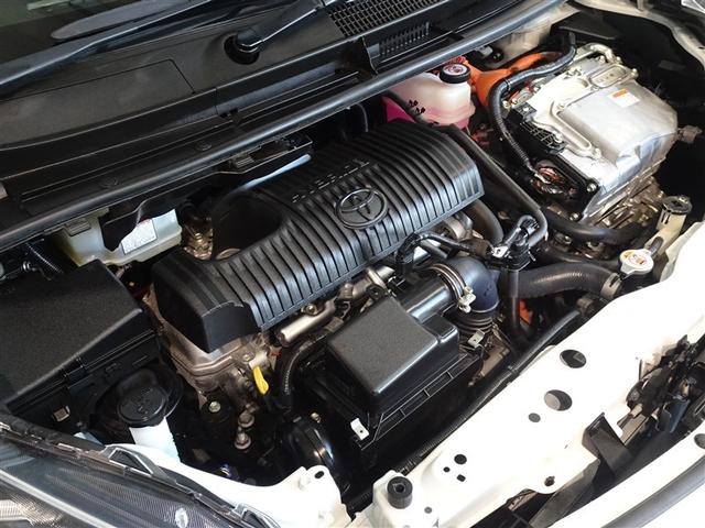 シエンタ ハイブリッド　Ｇ　セーフティーエディション　衝突被害軽減システム　メモリーナビ　フルセグ　バックカメラ　ＥＴＣ　両側電動スライド　３列シート　ＬＥＤヘッドランプ　スマートキー　乗車定員７人（24枚目）