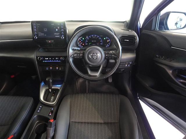 ヤリスクロス ハイブリッドＺ　衝突被害軽減システム　フルセグ　バックカメラ　ＥＴＣ　ＬＥＤヘッドランプ　スマートキー（5枚目）