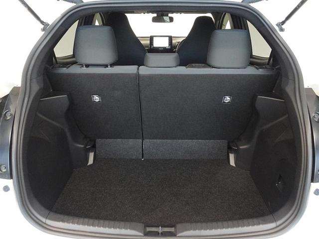 ヤリス Ｇ　衝突被害軽減システム　メモリーナビ　バックカメラ　ＬＥＤヘッドランプ　スマートキー（17枚目）