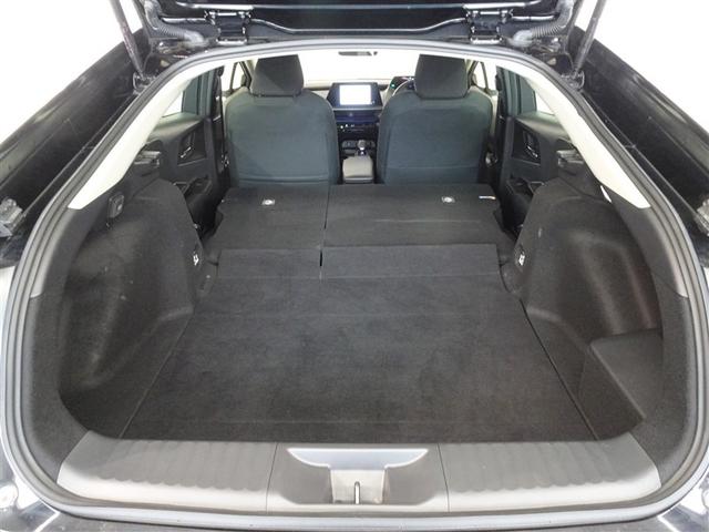 �Z�J���h�V�[�g��|������Ԃł��B�Z�J���h�V�[�g�͓Ɨ��|�A�ו��ɍ��킹�ă��Q�b�W�X�y�[�X���A�����W�ł��܂��B