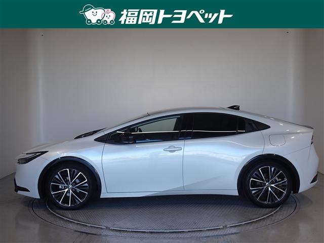 プリウス Ｚ　衝突被害軽減システム　メモリーナビ　フルセグ　バックカメラ　ＥＴＣ　ドラレコ　サンルーフ　ＬＥＤヘッドランプ　スマートキー（2枚目）