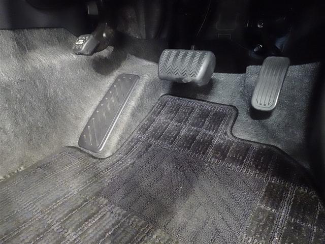 アクア X 衝突被害軽減システム バックカメラ ETC LEDヘッドランプ スマートキー(10枚目)