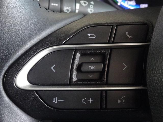 ヴォクシー ハイブリッドＳ－Ｚ　衝突被害軽減システム　メモリーナビ　フルセグ　後席モニター　バックカメラ　ＥＴＣ　両側電動スライド　３列シート　ＬＥＤヘッドランプ　スマートキー　乗車定員７人（12枚目）