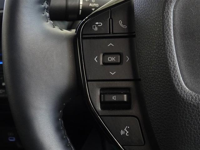 プリウス Ｚ　衝突被害軽減システム　フルセグ　バックカメラ　ＥＴＣ　サンルーフ　ＬＥＤヘッドランプ　スマートキー（12枚目）